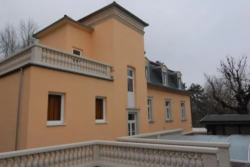 Ab Ins Postkutscherl 3* Würzburg